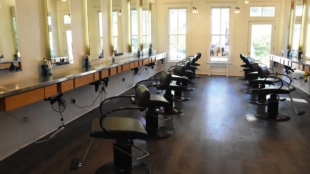 House of Hue — Hair salon in Louisville